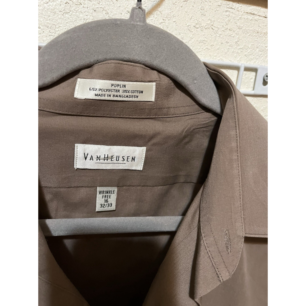 Men's Van Heusen dress Shirt button cuffs, Olive Green, 16 32/33GUC - Picture 3 of 9